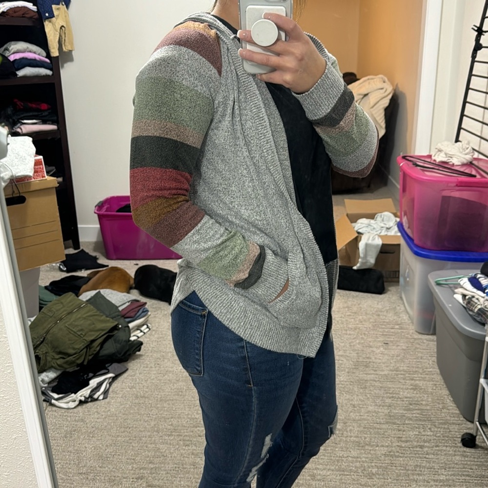 Gray Cardigan with Multicolor Striped Sleeves